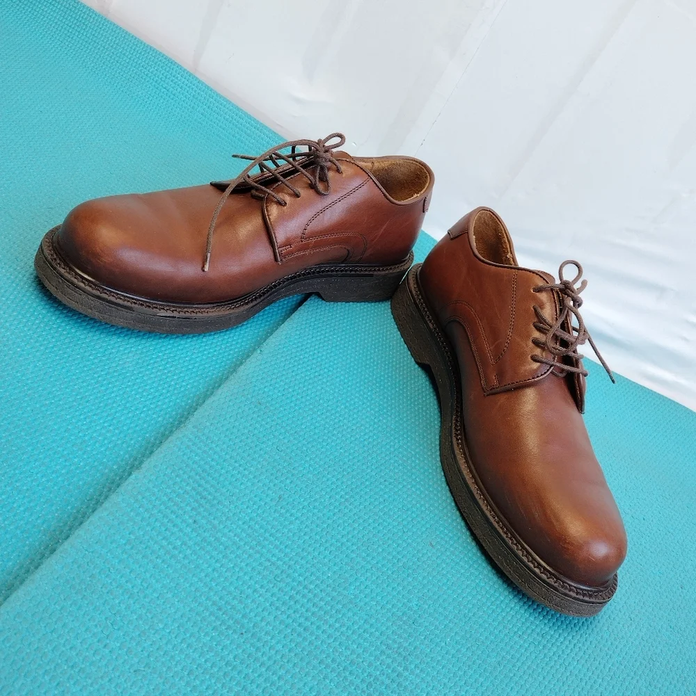 G.H. Bass & Co Men's Lace Up Leather Dress Shoes Brown Size 9.5